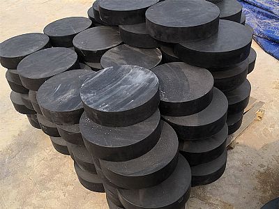 休宁县板式橡胶支座由若干层橡胶片与薄钢板经加压硫化
